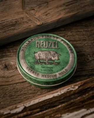 dòng sáp tạo kiểu tóc Reuzel Pomade